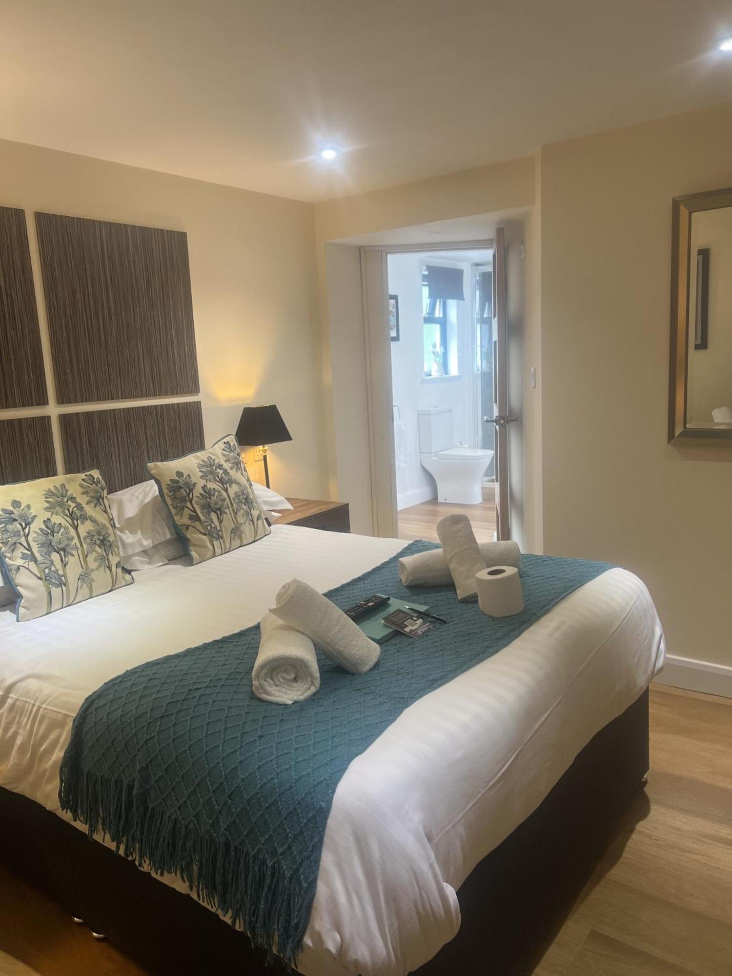 토버 The Wilson Arms B&B 객실 사진